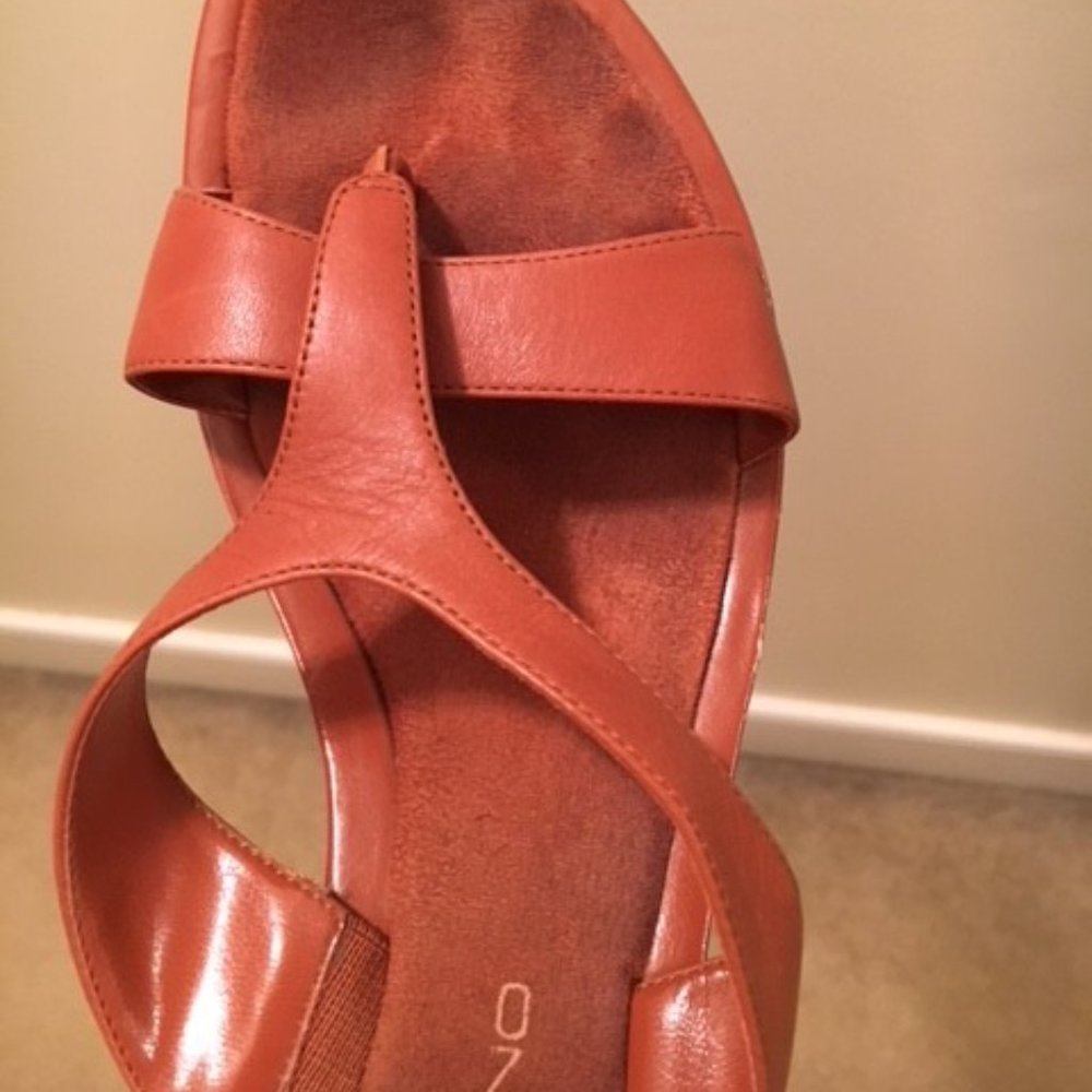 Shoes - Picture 6 of 6